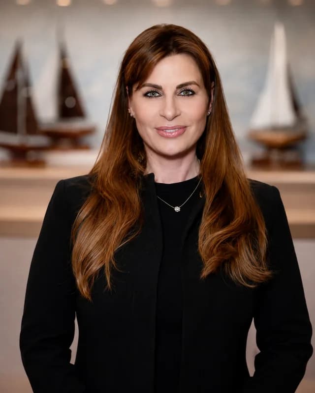 Portrait of Elisa Medina